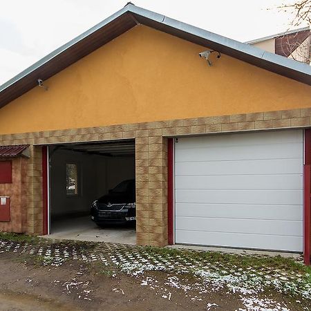Apartmán Vrané Vrané nad Vltavou Extérieur photo
